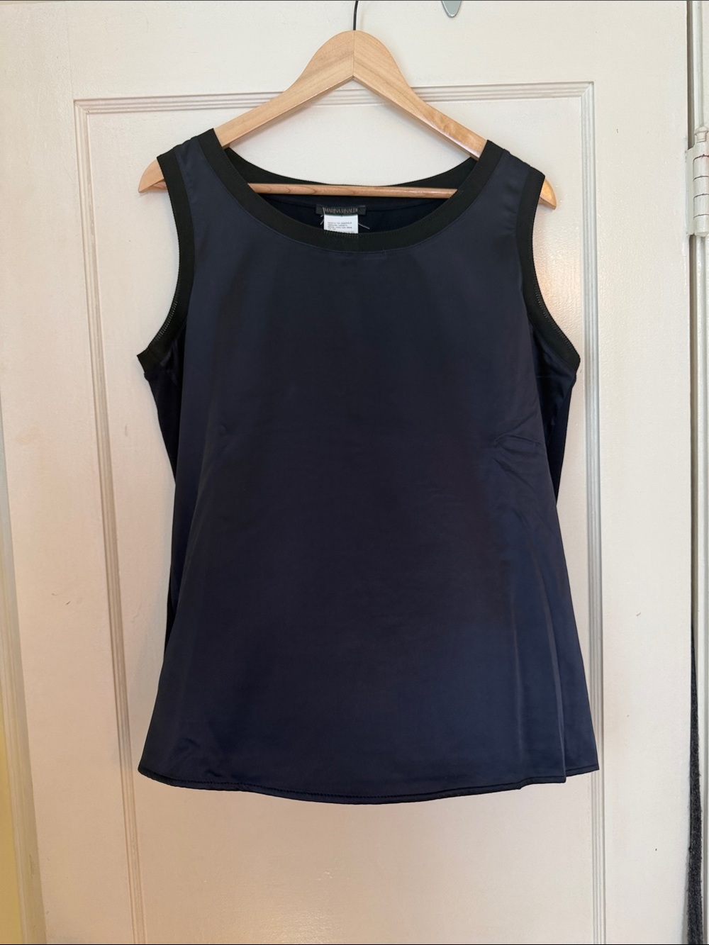 NWOT Marina Rinaldi Navy Sleeveless Scoop Neck Shell